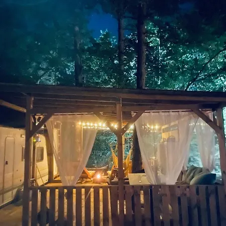 каравана безвремие Camping Tjernomorets